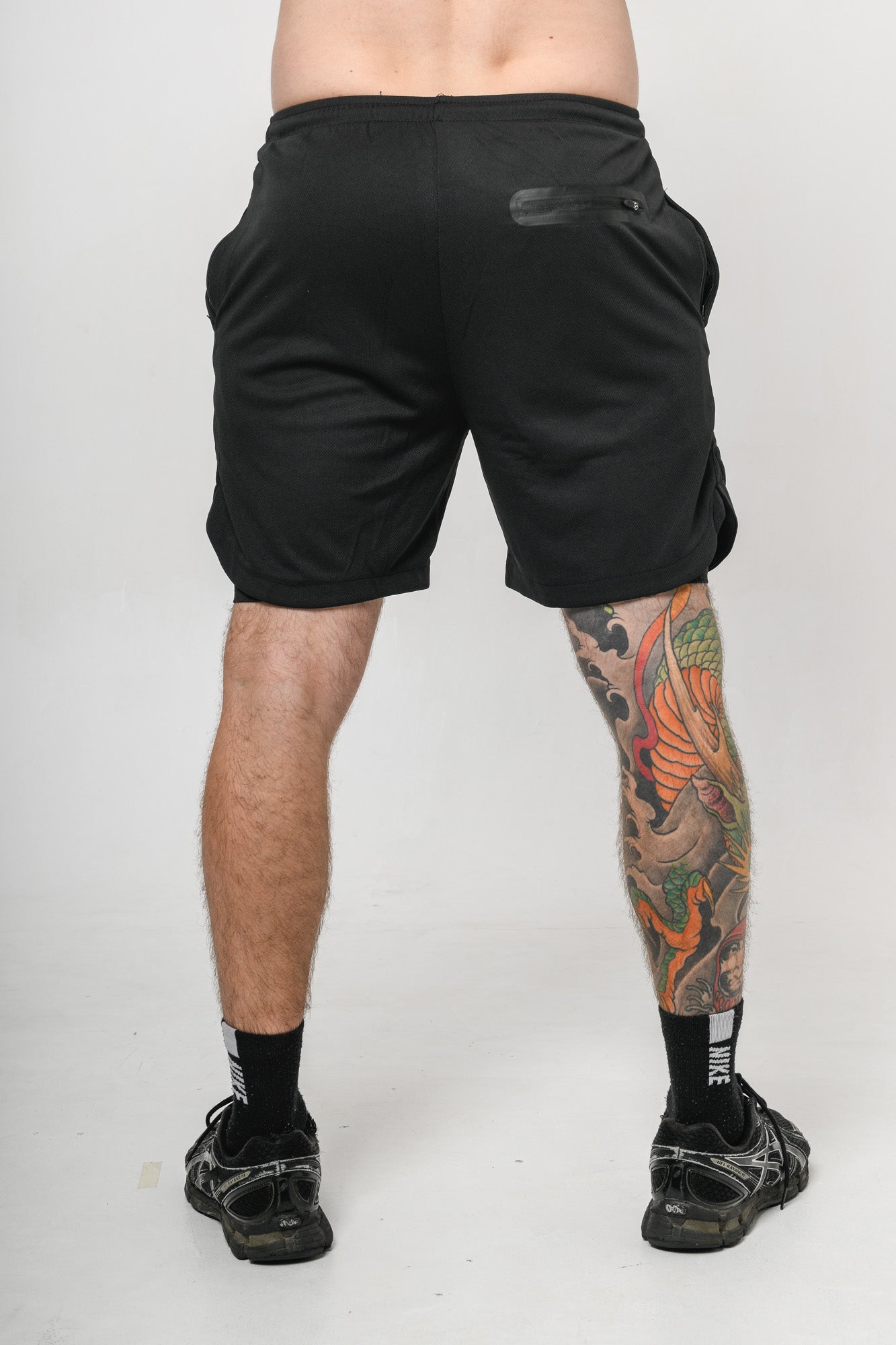 mens gym shorts with zip